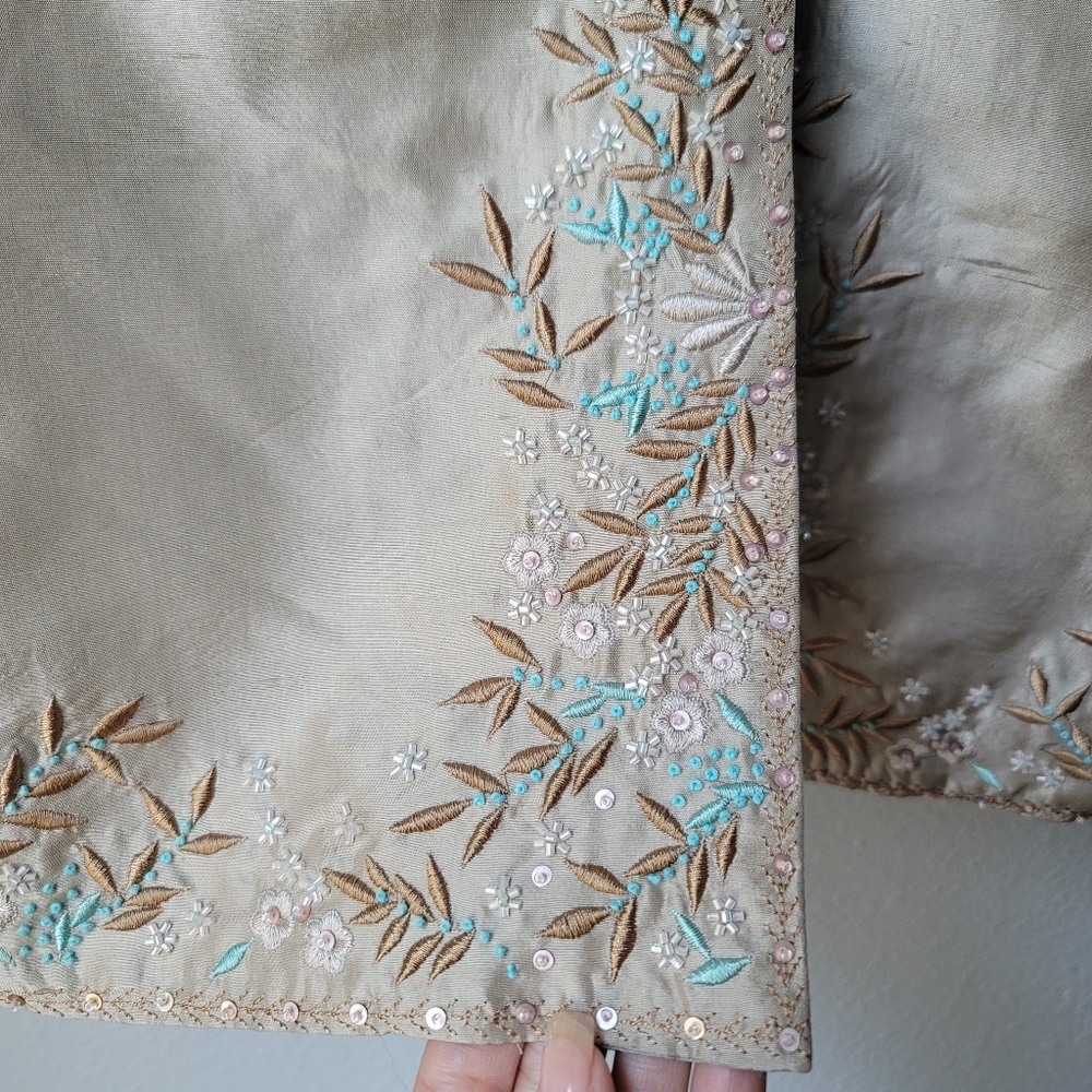 Johnny Was Biya Beaded Embroidery Silk Midi Jacket Size Medium Color Pebble NWT - Picture 6 of 16